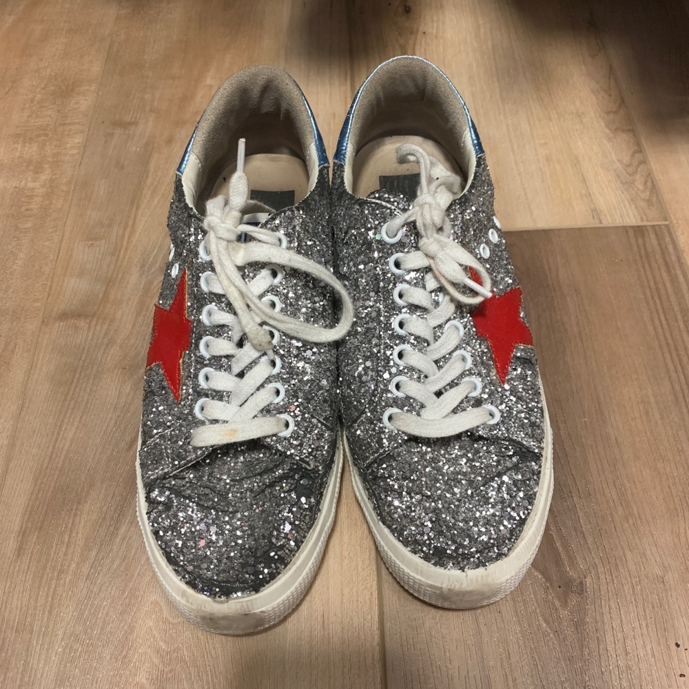 GGDB SNEAKERS